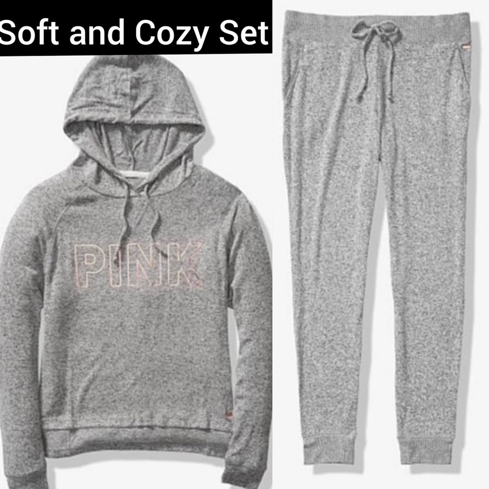 NWT VS PINK SOFT AND COZY SET